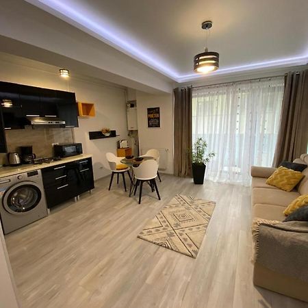 Mamaia Home Beach Apartament エクステリア 写真