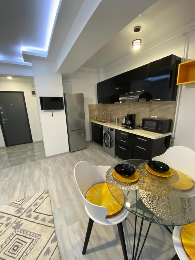 Mamaia Home Beach Apartament エクステリア 写真